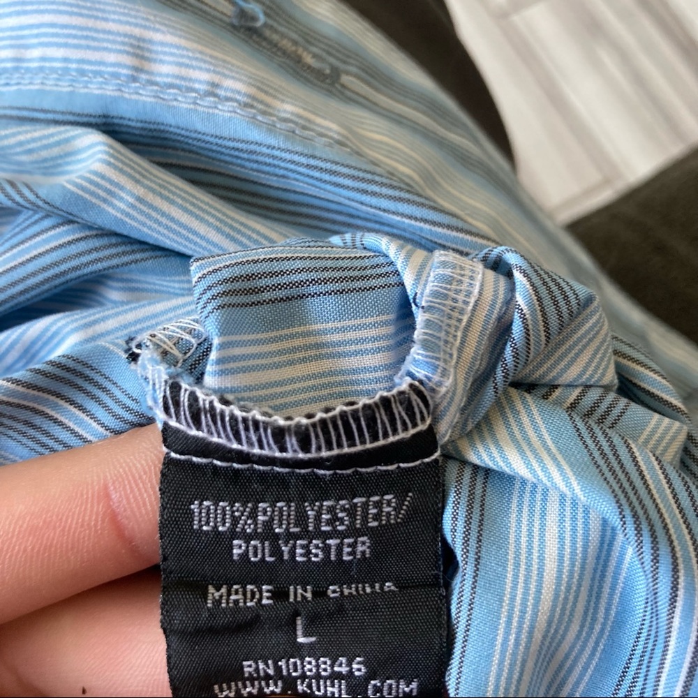 Kuhl Polyester Button Down. Euc Like New - image 3